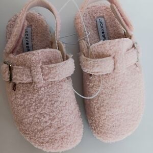 Lucky Brand Soft Pink Fleece Sandals